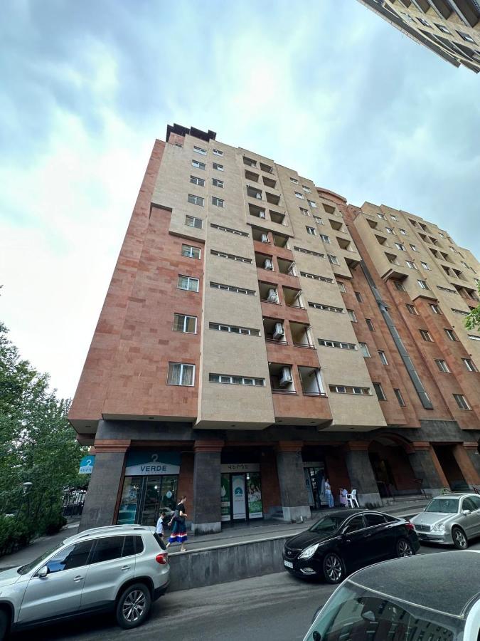 Prime Apartment On Aram Street,2 Bedrooms,2 Bathrooms,Open Balcony Yerevan Exterior photo